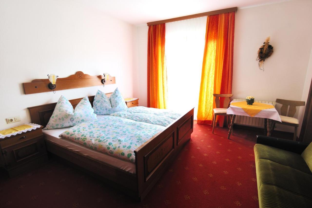 Bed and Breakfast Buttermilchalm Sankt Martin am Tennengebirge Esterno foto